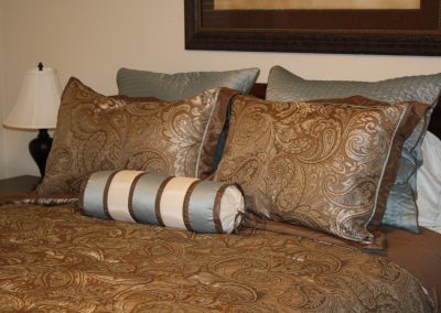 The Second Story Defiance Queen Suite